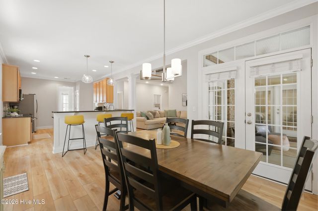 5136 Somersett Lane, Wilmington, NC 28409