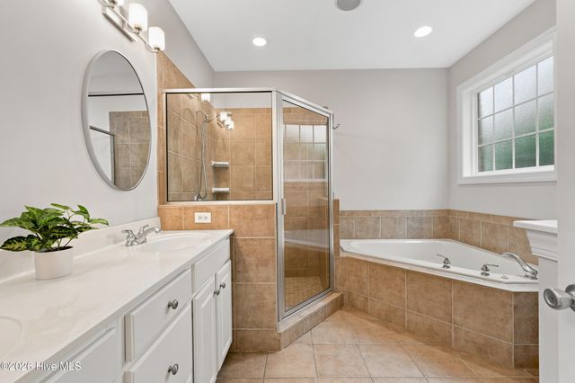 5136 Somersett Lane, Wilmington, NC 28409