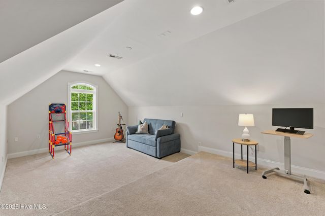 5136 Somersett Lane, Wilmington, NC 28409
