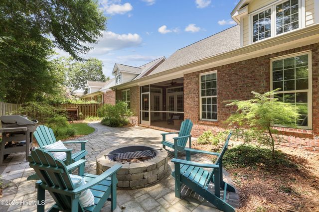 5136 Somersett Lane, Wilmington, NC 28409