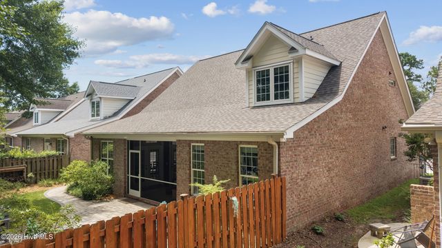 5136 Somersett Lane, Wilmington, NC 28409
