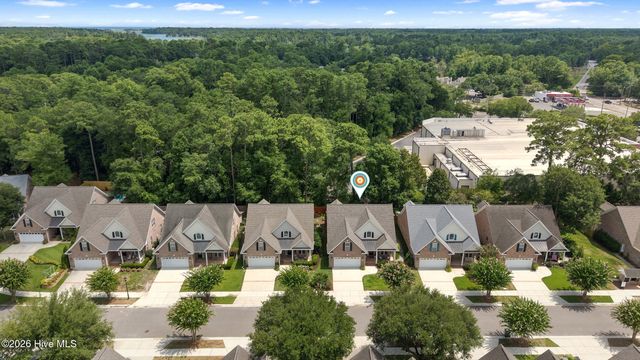 5136 Somersett Lane, Wilmington, NC 28409