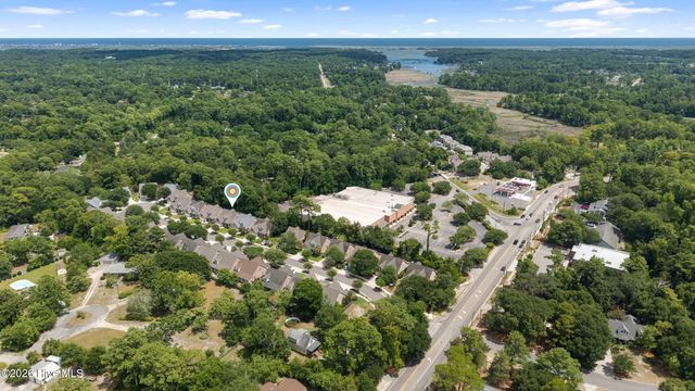 5136 Somersett Lane, Wilmington, NC 28409
