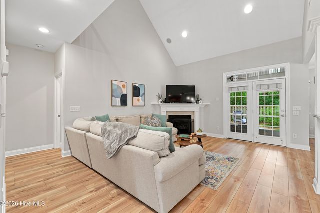 5136 Somersett Lane, Wilmington, NC 28409