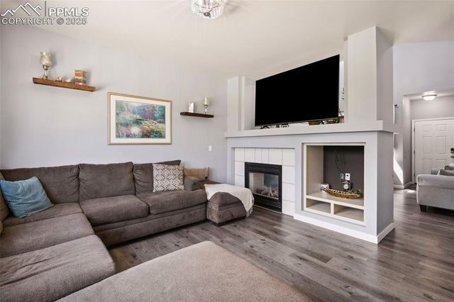 532 Prairie Star Circle, Colorado Springs, CO 80916