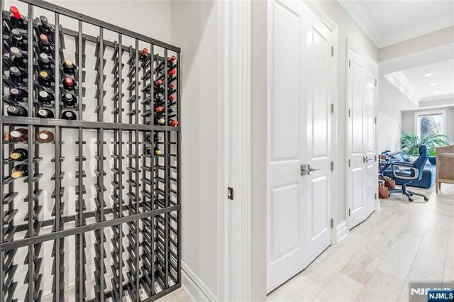 1228 River Road, Edgewater, NJ 07020