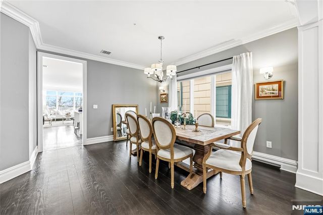 1228 River Road, Edgewater, NJ 07020