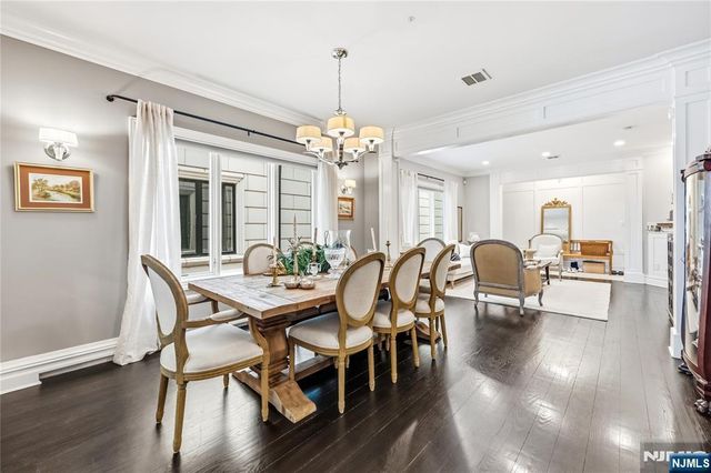 1228 River Road, Edgewater, NJ 07020