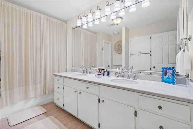 363 Ridgelawn W Drive, Mobile, AL 36608