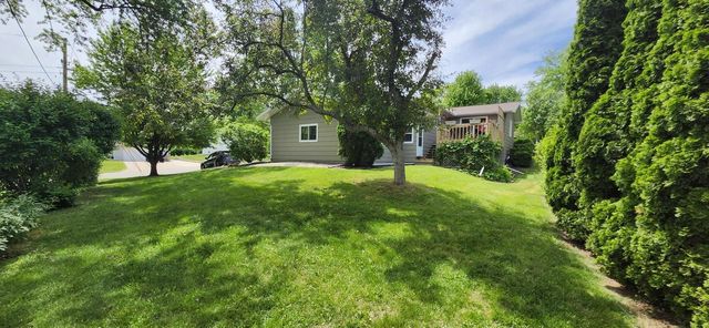 1707 Miller ROAD, Lake Geneva, WI 53147