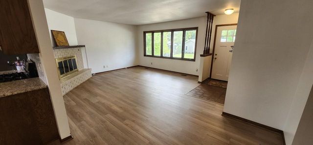 1707 Miller ROAD, Lake Geneva, WI 53147