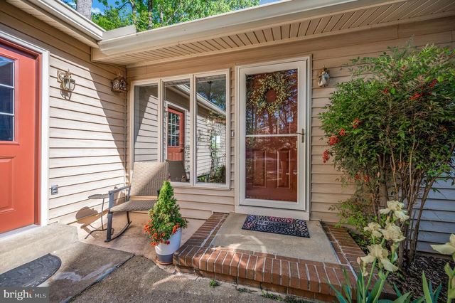 126 GREEN SPRING RD, Locust Grove, VA 22508