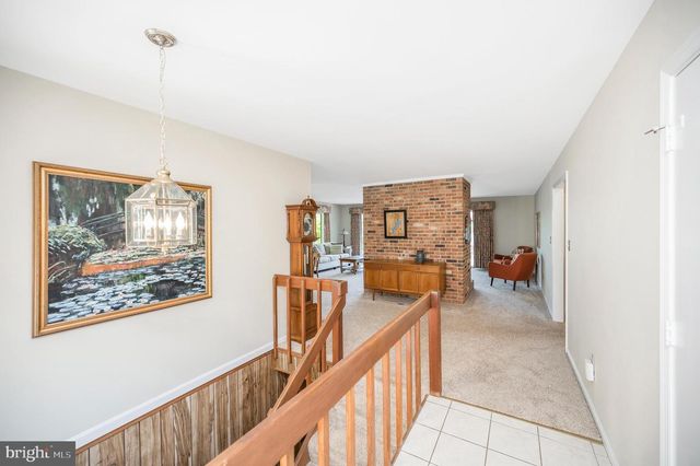 126 GREEN SPRING RD, Locust Grove, VA 22508