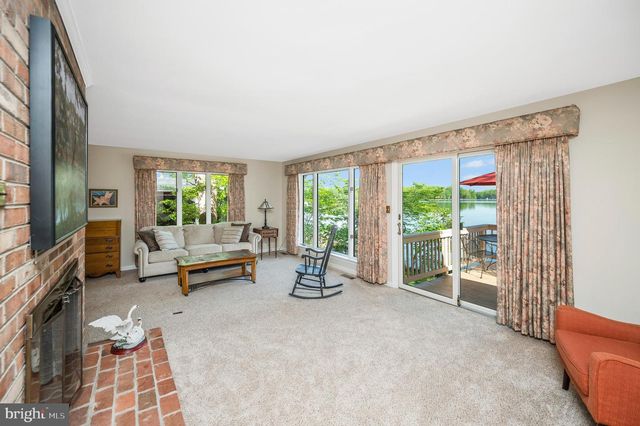 126 GREEN SPRING RD, Locust Grove, VA 22508