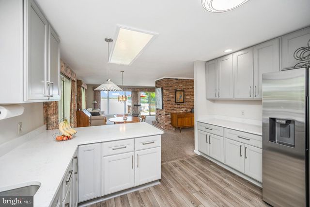 126 GREEN SPRING RD, Locust Grove, VA 22508