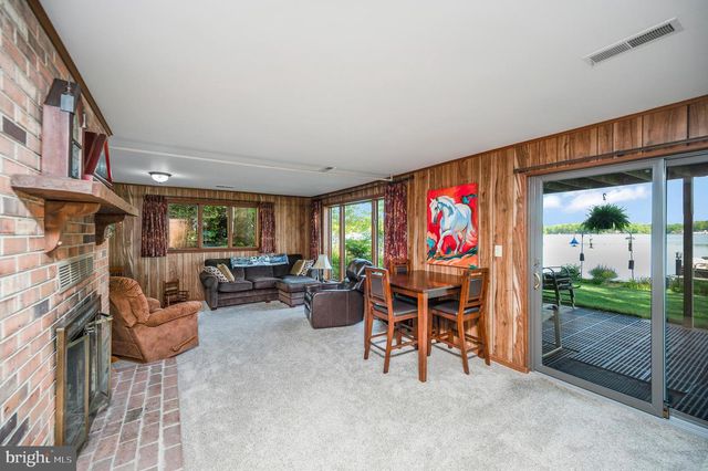 126 GREEN SPRING RD, Locust Grove, VA 22508