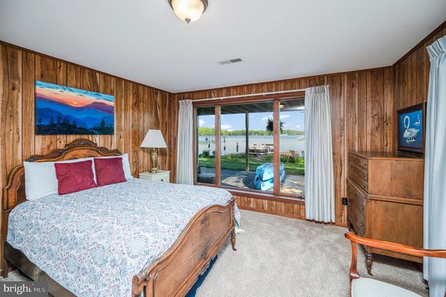126 GREEN SPRING RD, Locust Grove, VA 22508