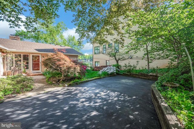 126 GREEN SPRING RD, Locust Grove, VA 22508