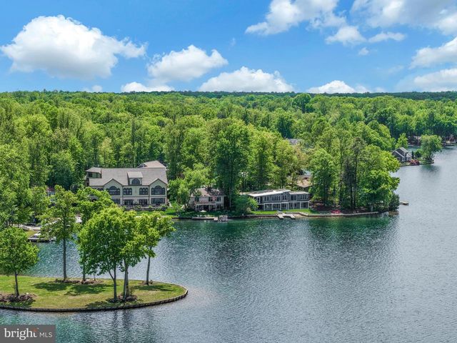 126 GREEN SPRING RD, Locust Grove, VA 22508