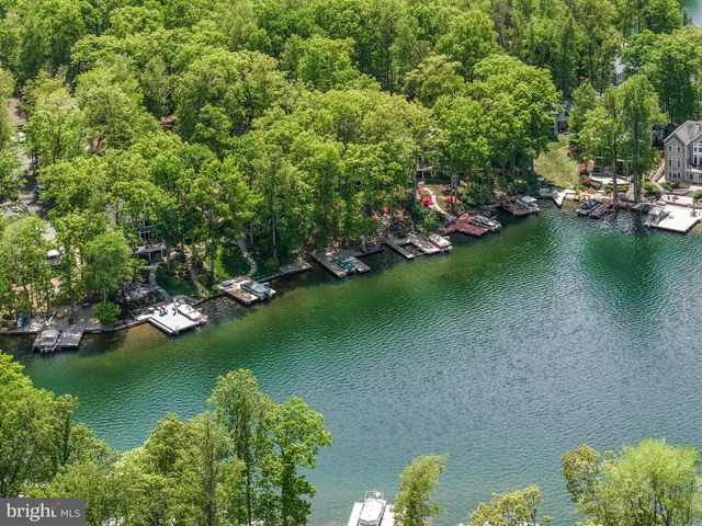 126 GREEN SPRING RD, Locust Grove, VA 22508