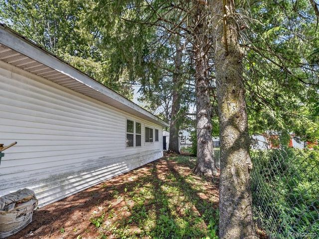 706 N Ionia Street, Gladwin, MI 48624