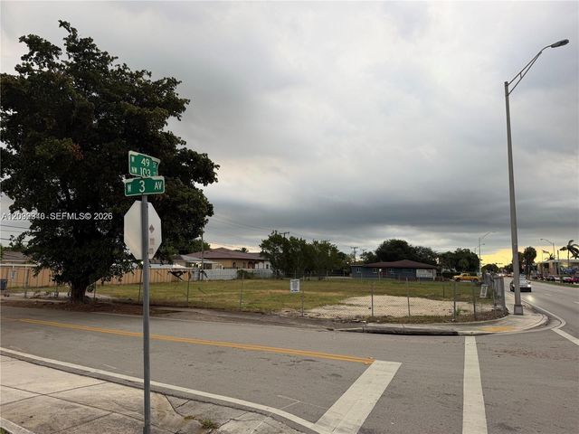 291 W 49th Street, Hialeah, FL 33012