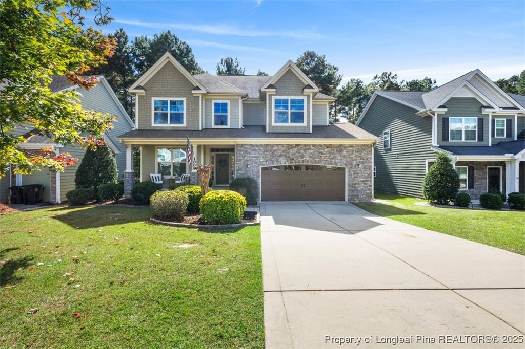 1009 Micahs Way N, Spring Lake, NC 28390