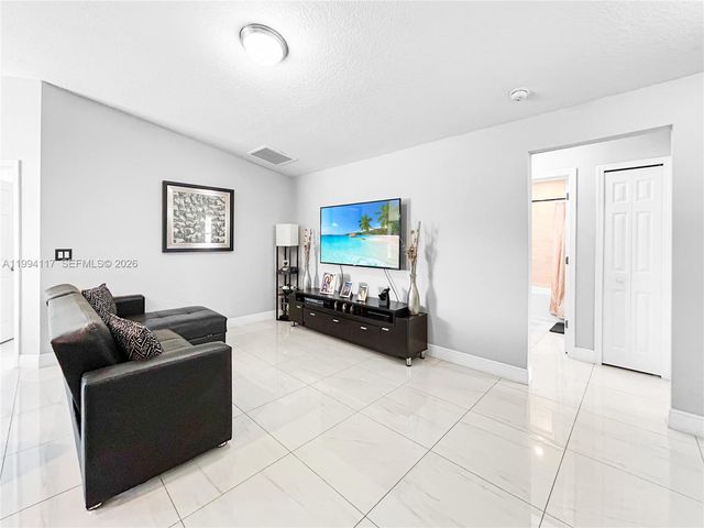 1017 Fraser Place, Kissimmee, FL 34759