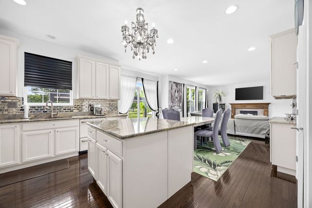 2297 Deerpath Road, Bolingbrook, IL 60490