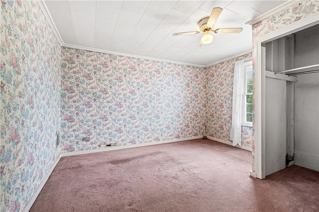310 Meadow Ave, Charleroi Boro, PA 15022