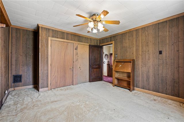 310 Meadow Ave, Charleroi Boro, PA 15022