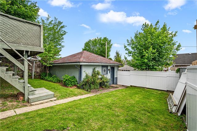 310 Meadow Ave, Charleroi Boro, PA 15022