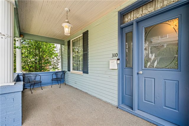 310 Meadow Ave, Charleroi Boro, PA 15022