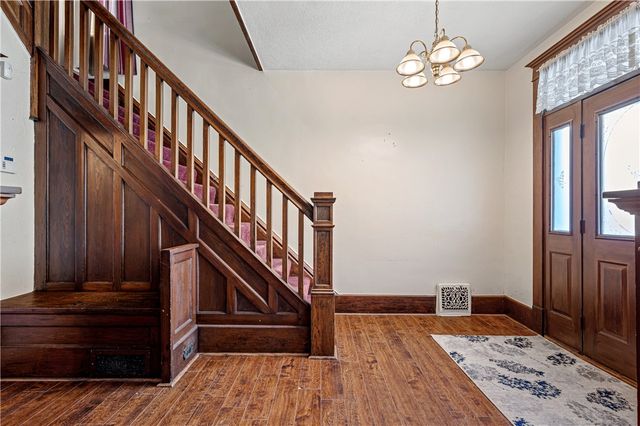 310 Meadow Ave, Charleroi Boro, PA 15022