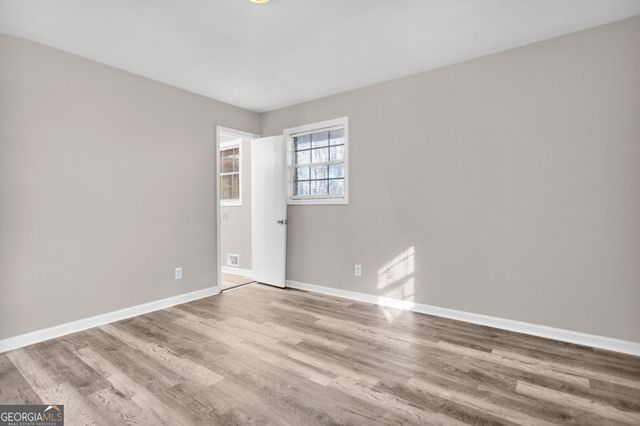 6500 Connell Road, Atlanta, GA 30349