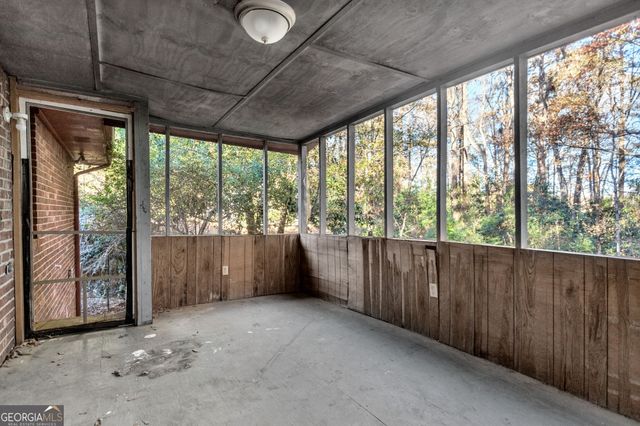 6500 Connell Road, Atlanta, GA 30349