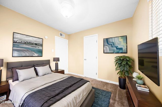 5656 Kensington Circle, El Paso, TX 79924