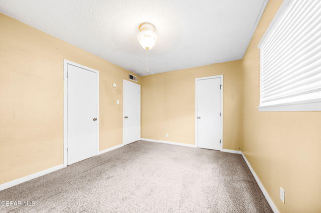 5656 Kensington Circle, El Paso, TX 79924