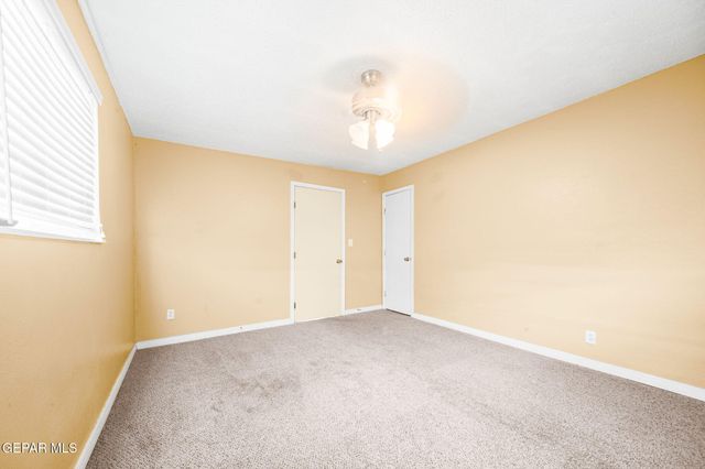 5656 Kensington Circle, El Paso, TX 79924