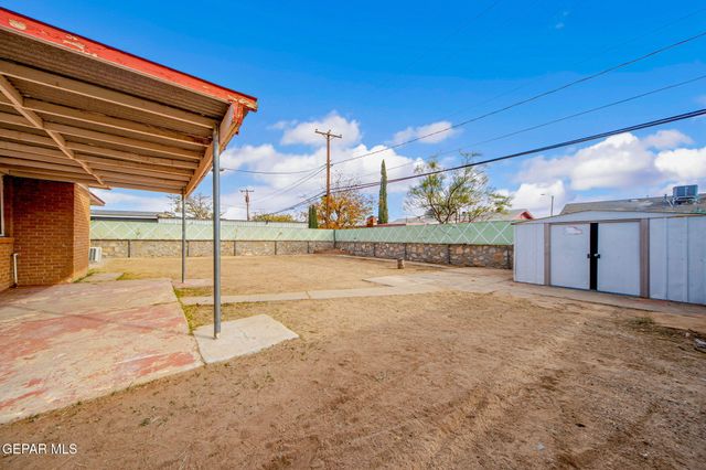 5656 Kensington Circle, El Paso, TX 79924