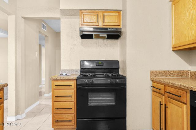 5656 Kensington Circle, El Paso, TX 79924