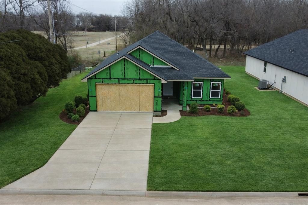 4212 N Shadybrook Drive, Midwest City, OK 73110