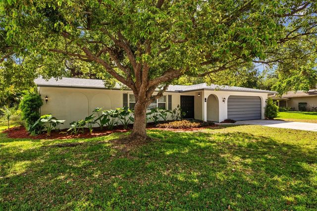 1905 ORO COURT, Clearwater, FL 33764