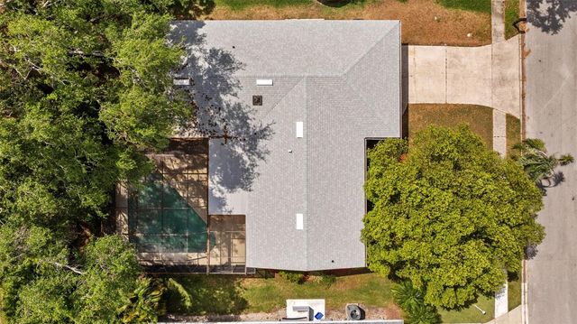 1905 ORO COURT, Clearwater, FL 33764