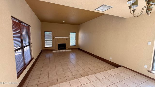 1908 Francine Court, Las Cruces, NM 88007