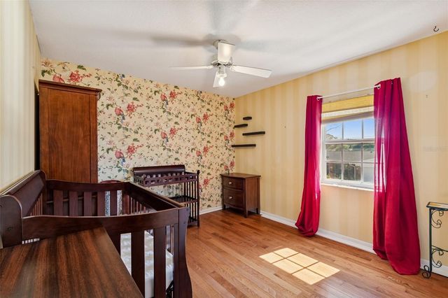 19 SANDPIPER ROAD, Tampa, FL 33609