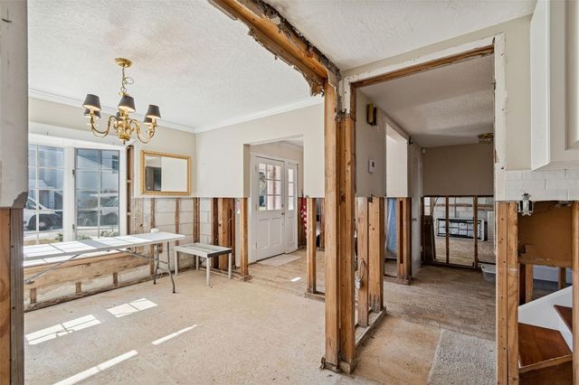 19 SANDPIPER ROAD, Tampa, FL 33609