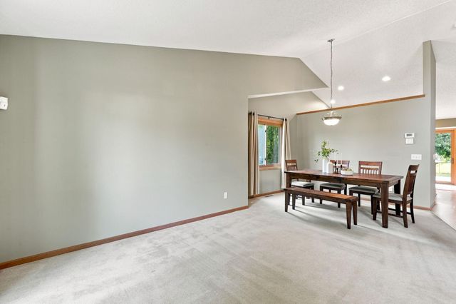 13525 Oakwood Drive, Rogers, MN 55374