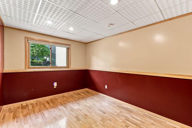 13525 Oakwood Drive, Rogers, MN 55374