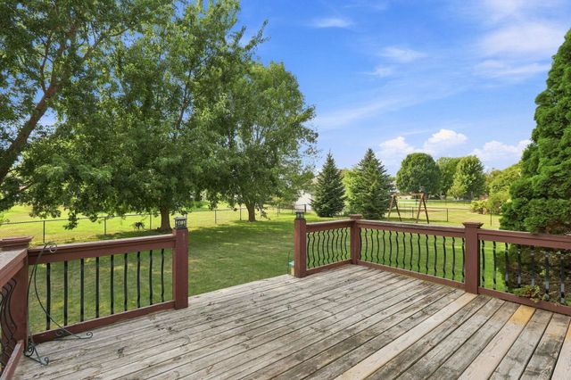13525 Oakwood Drive, Rogers, MN 55374